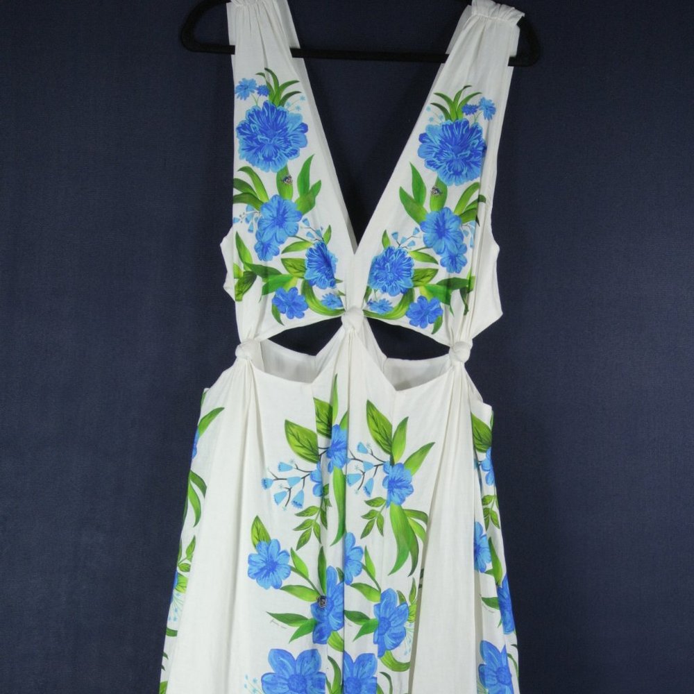 FARM Rio White and Blue Floral Midi Dress - Picture 4 of 10